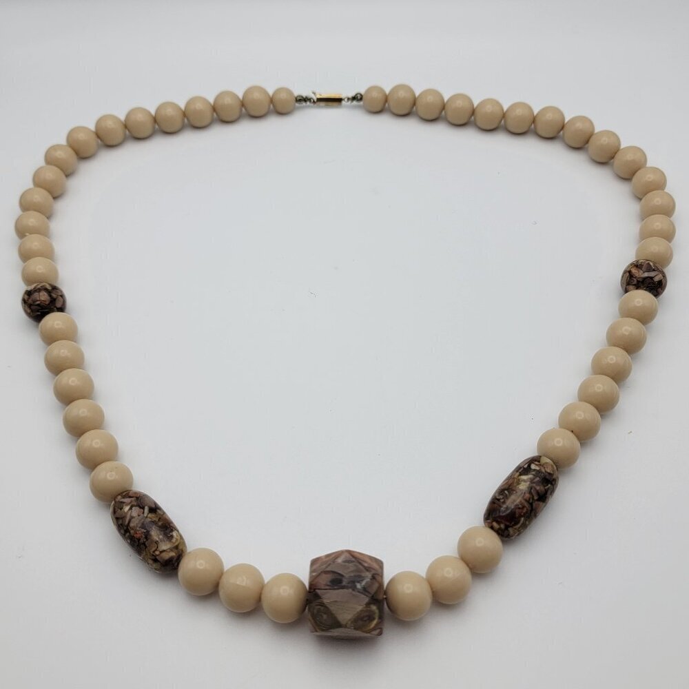 Vintage Lucite Ball Bead Faux Pearl And Gemstone Beaded Necklace Brown Mocha 30"